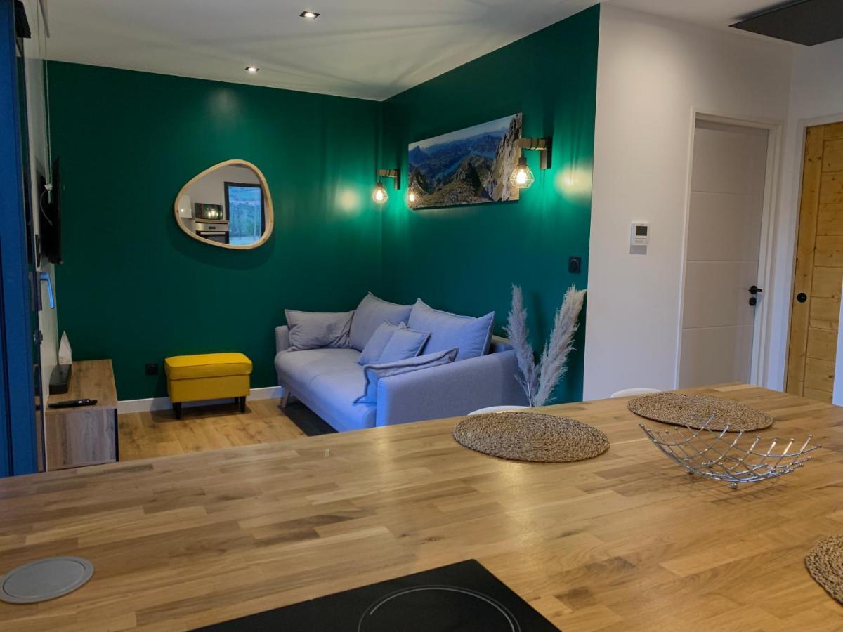 Charmant Logement Entre Lac Et Montagne Rochebrune  Exterior foto