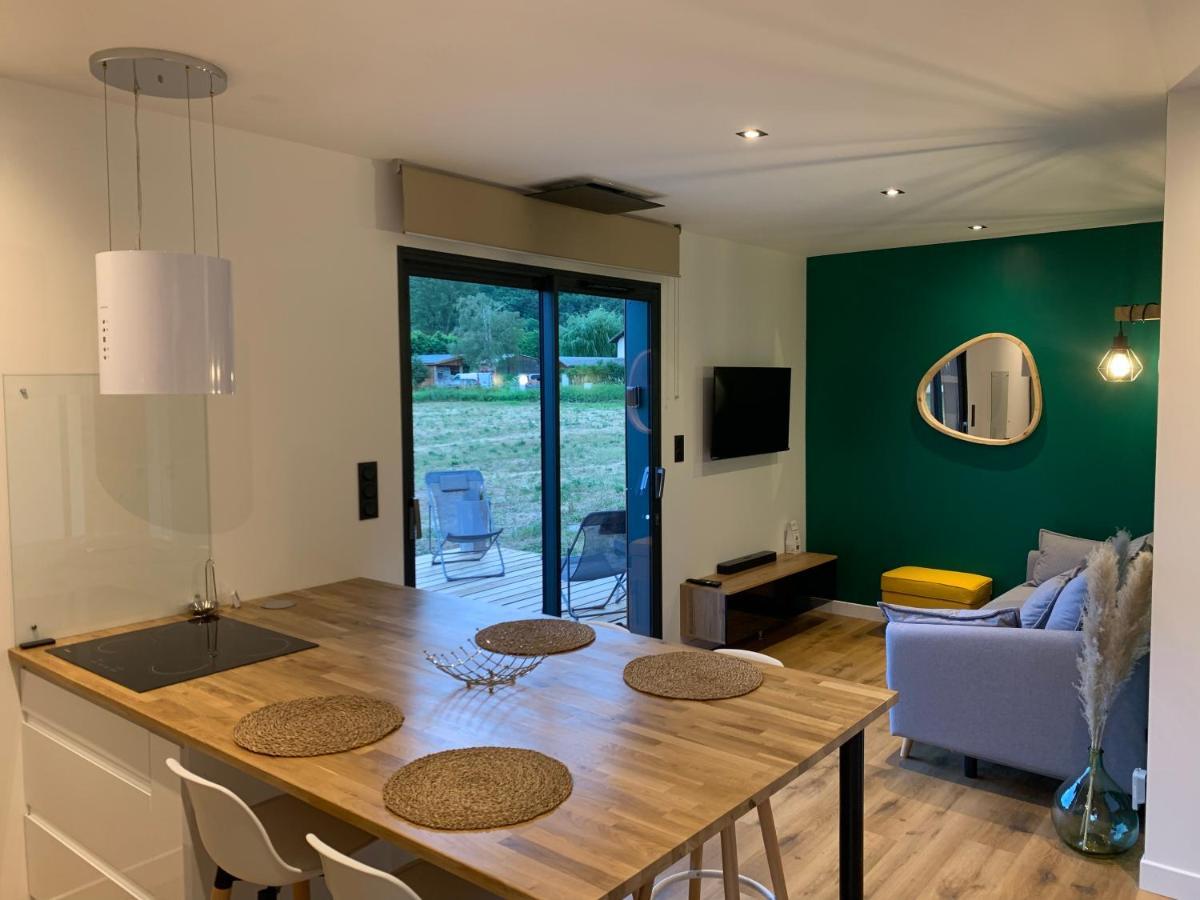 Charmant Logement Entre Lac Et Montagne Rochebrune  Exterior foto
